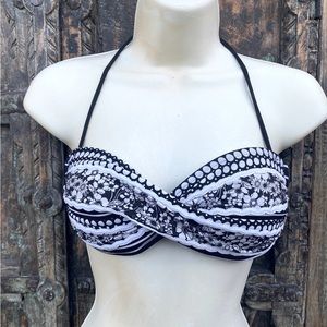 ROBIN PICCONE bathing suit top bikini swimwear halter black white floral bandeau